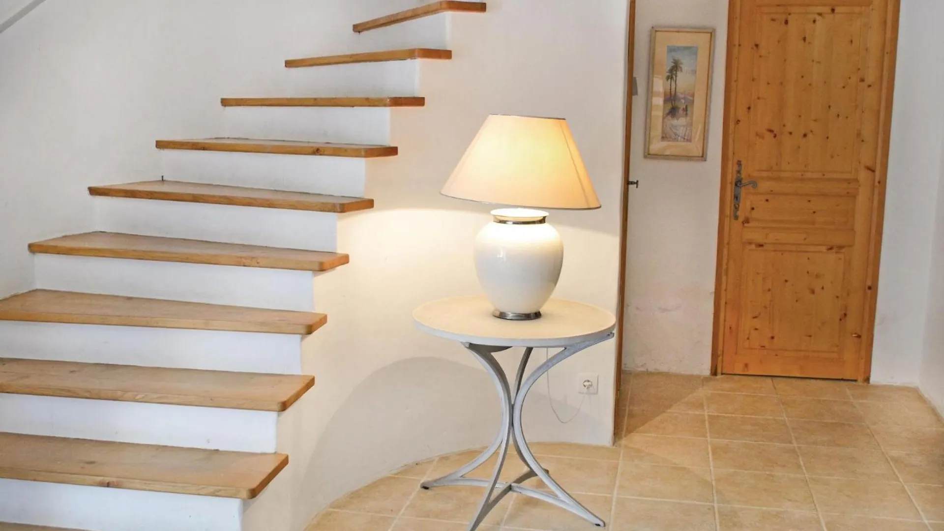 Hébergement de vacances 4 Bedroom Amazing Home In Caylus France